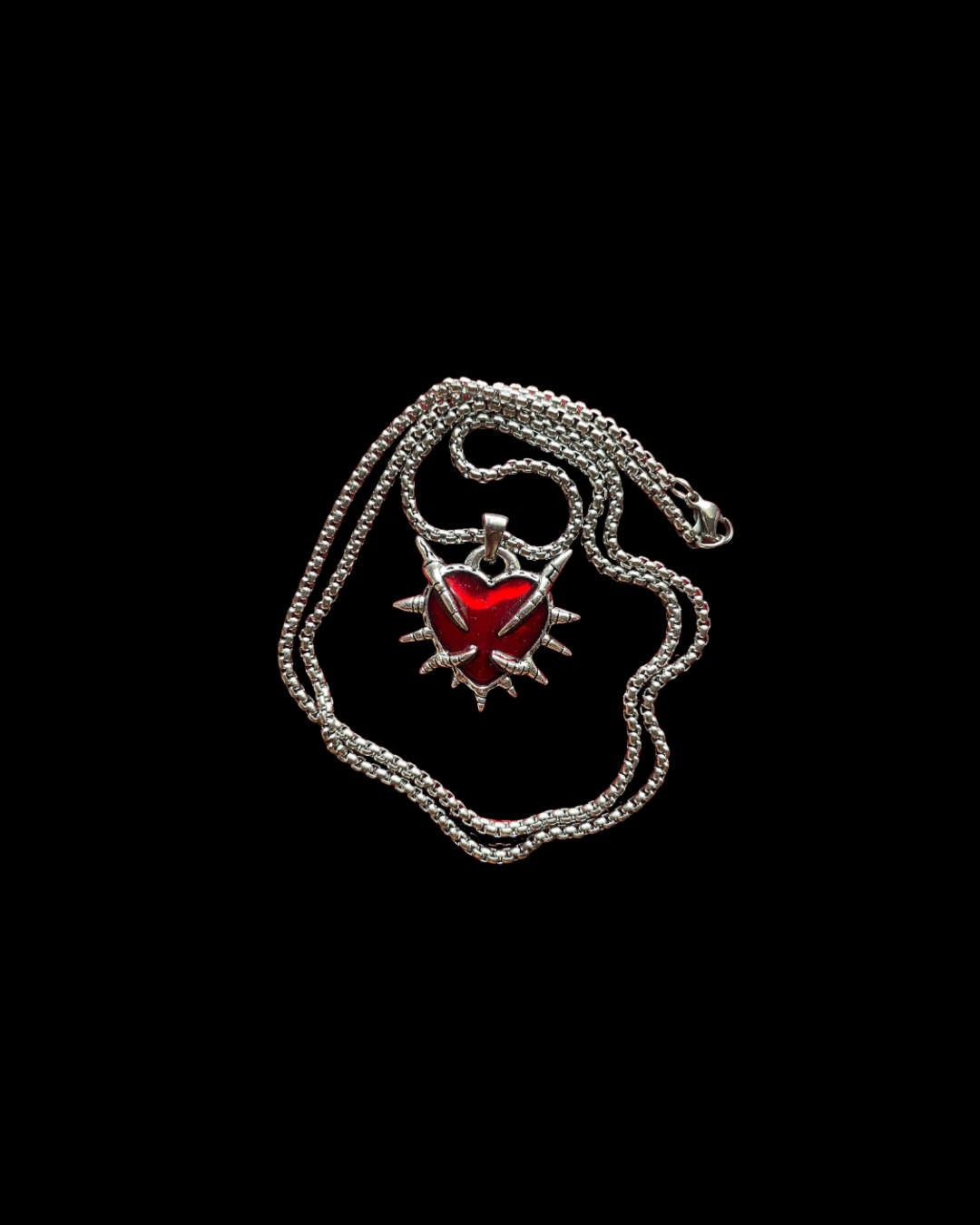 Strikebloom - Gothic Heart Necklace