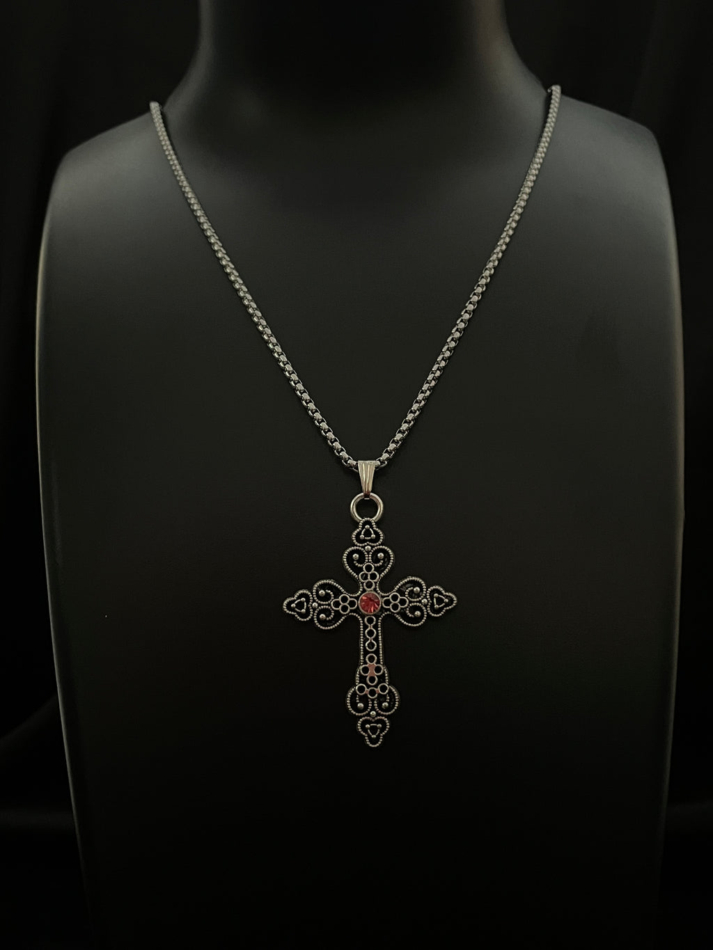 Ebonrose (pink) - Gothic Cross Necklace