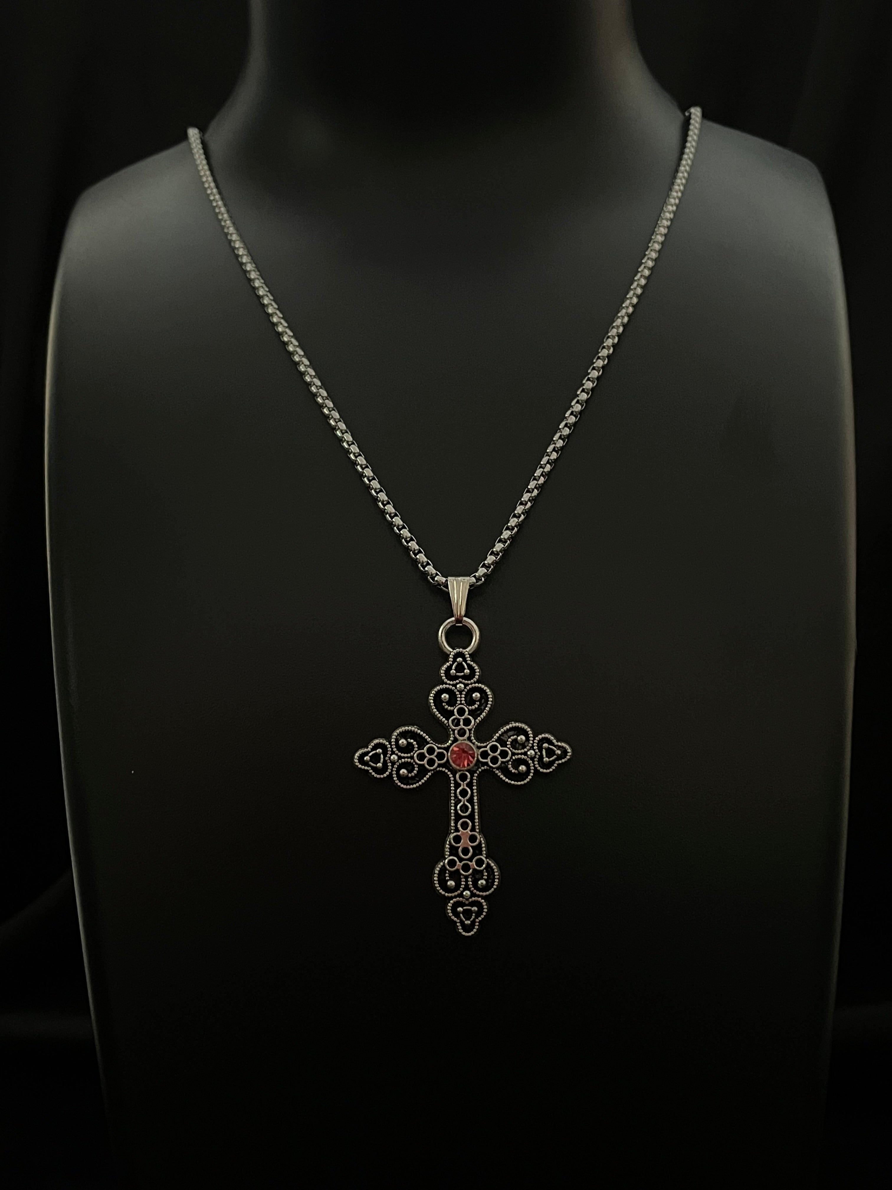 Ebonrose (pink) - Gothic Cross Necklace