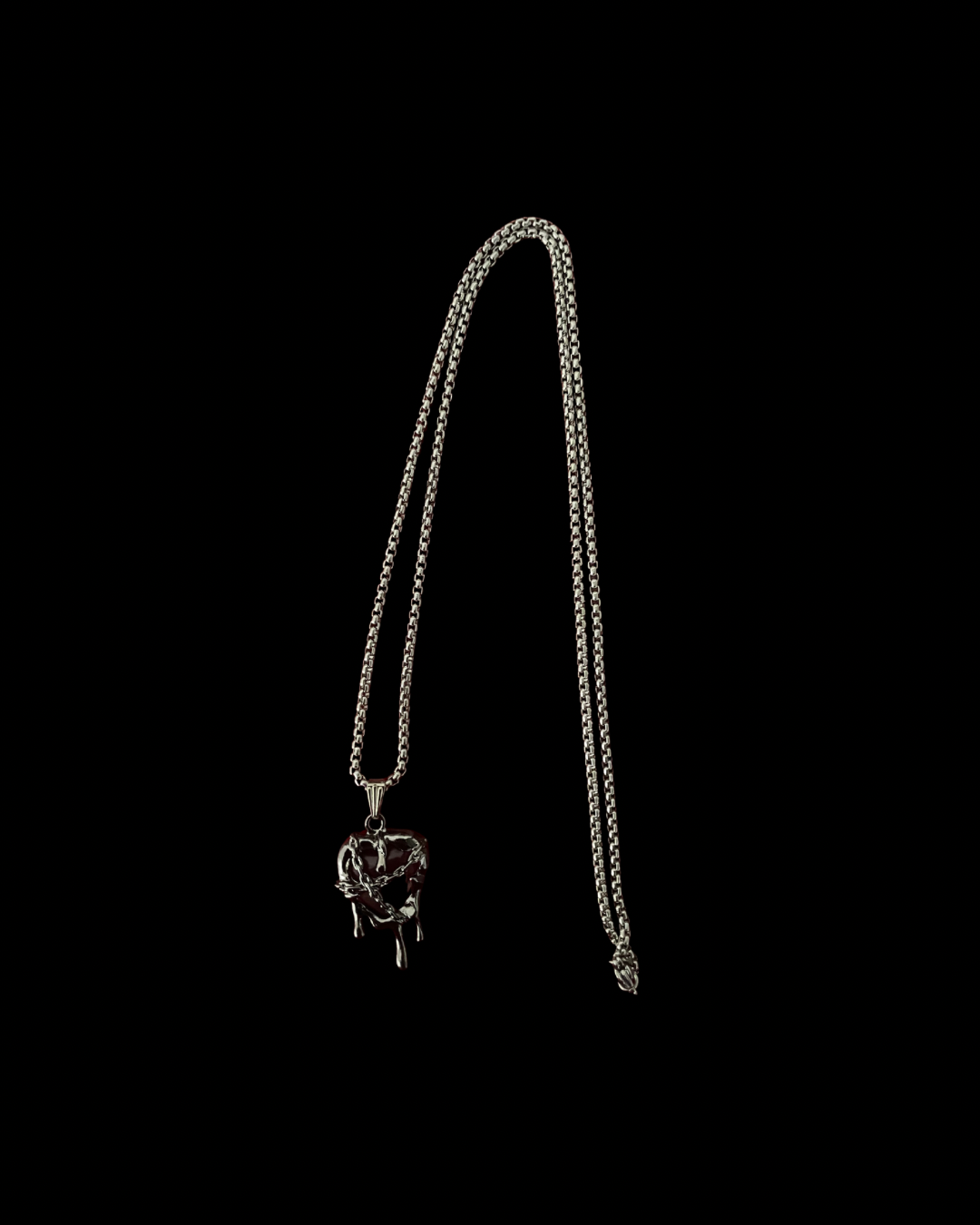 Sablebind - Gothic Heart Necklace