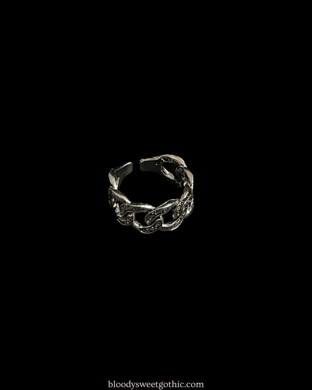 Mythbind - Gothic Chain Ring