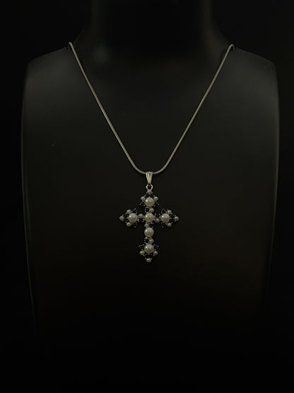 Astrapearl - Pearl Cross Necklace