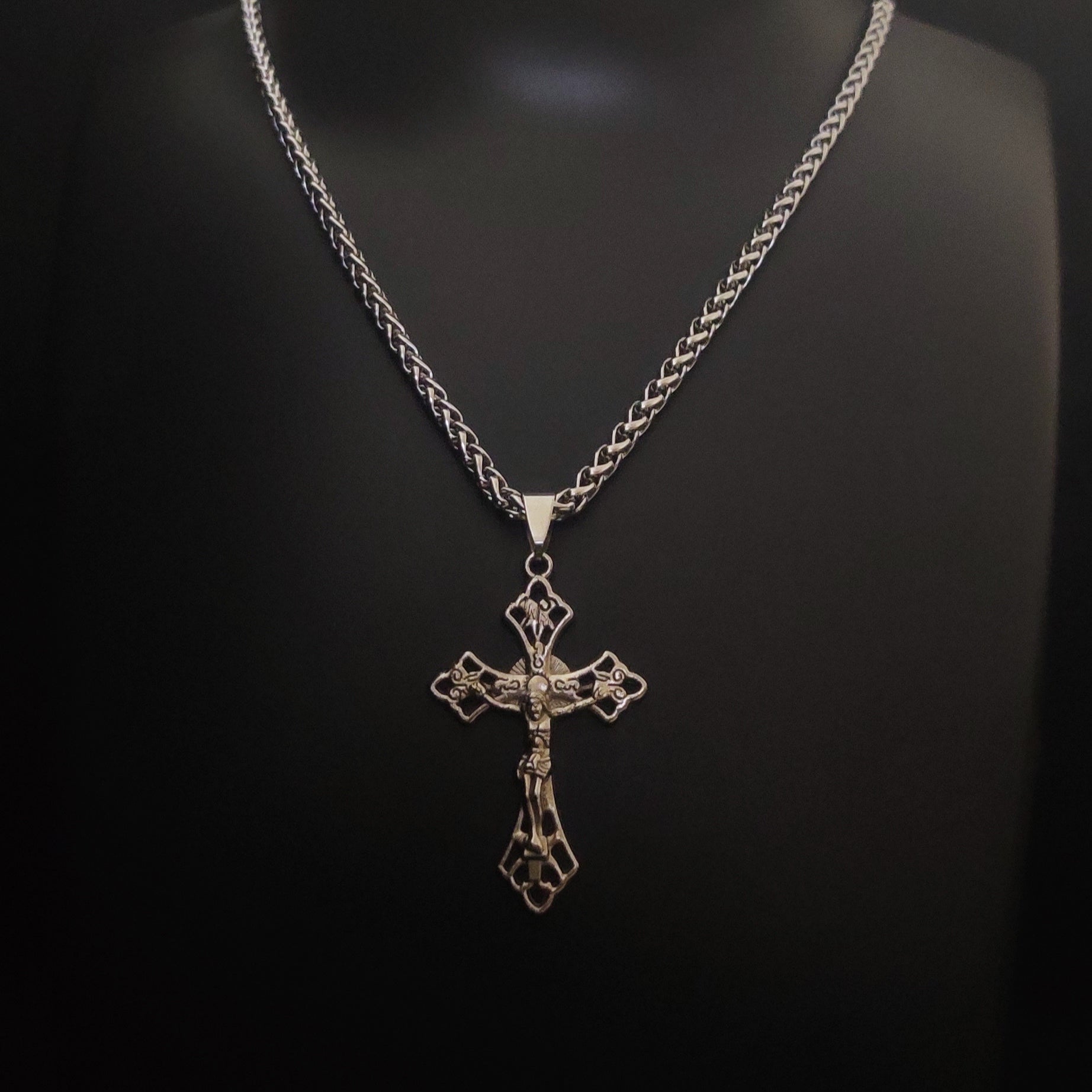 Crimsonrelic - Gothic Cross Necklace - Bloodysweetgothic