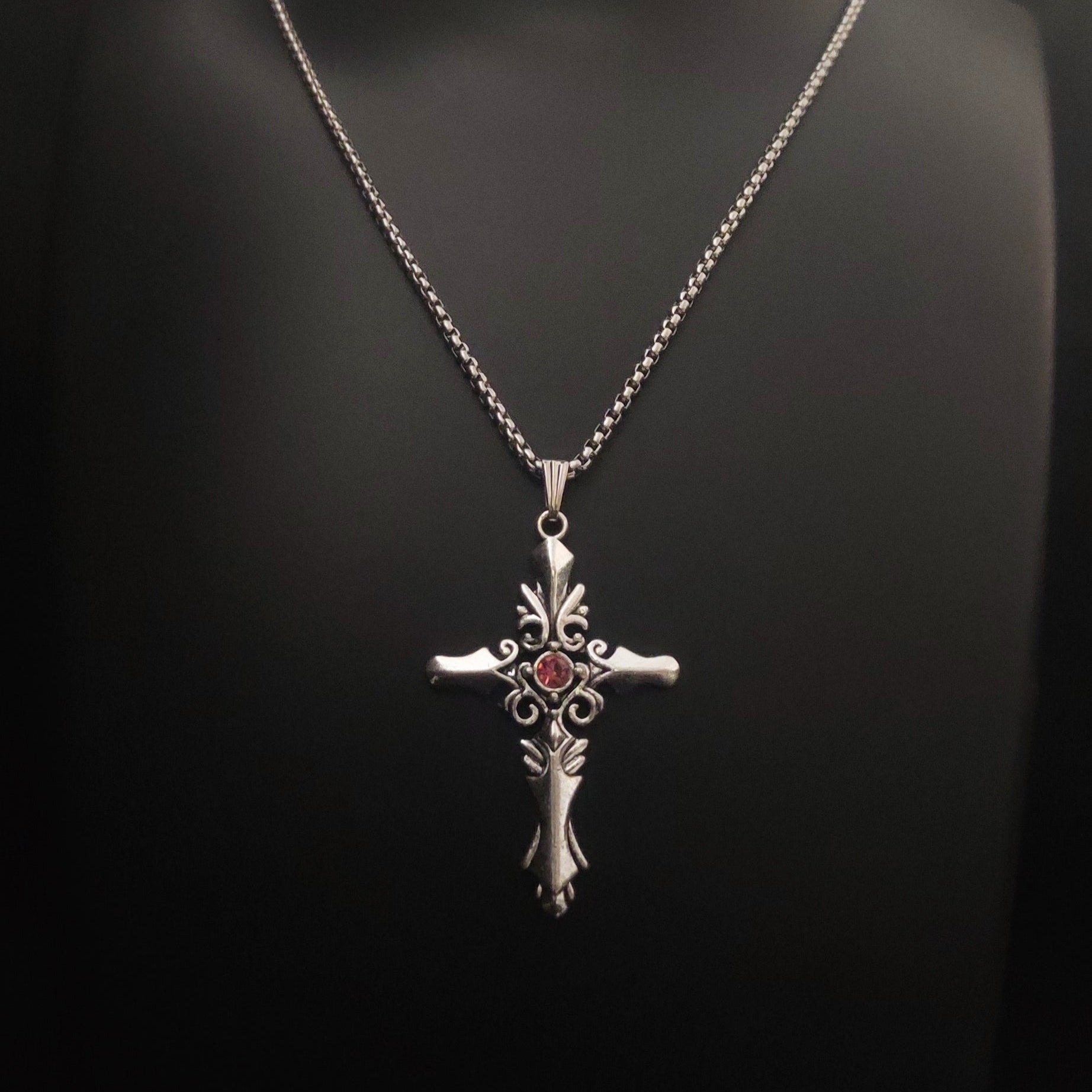 Ironthorn(pink) - Gothic Cross Necklace - Bloodysweetgothic
