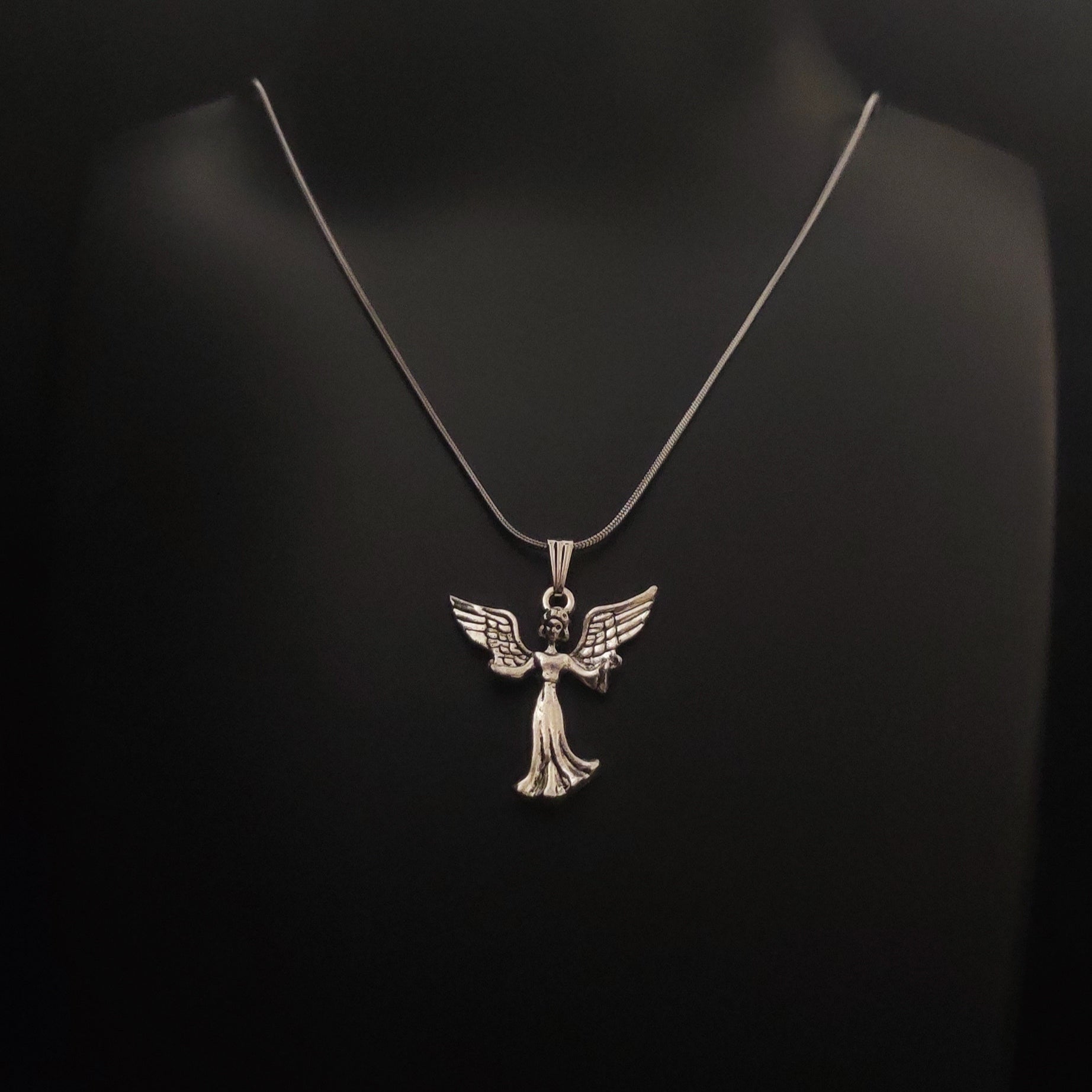 Nightsangel - Gothic Angel Necklace - Bloodysweetgothic